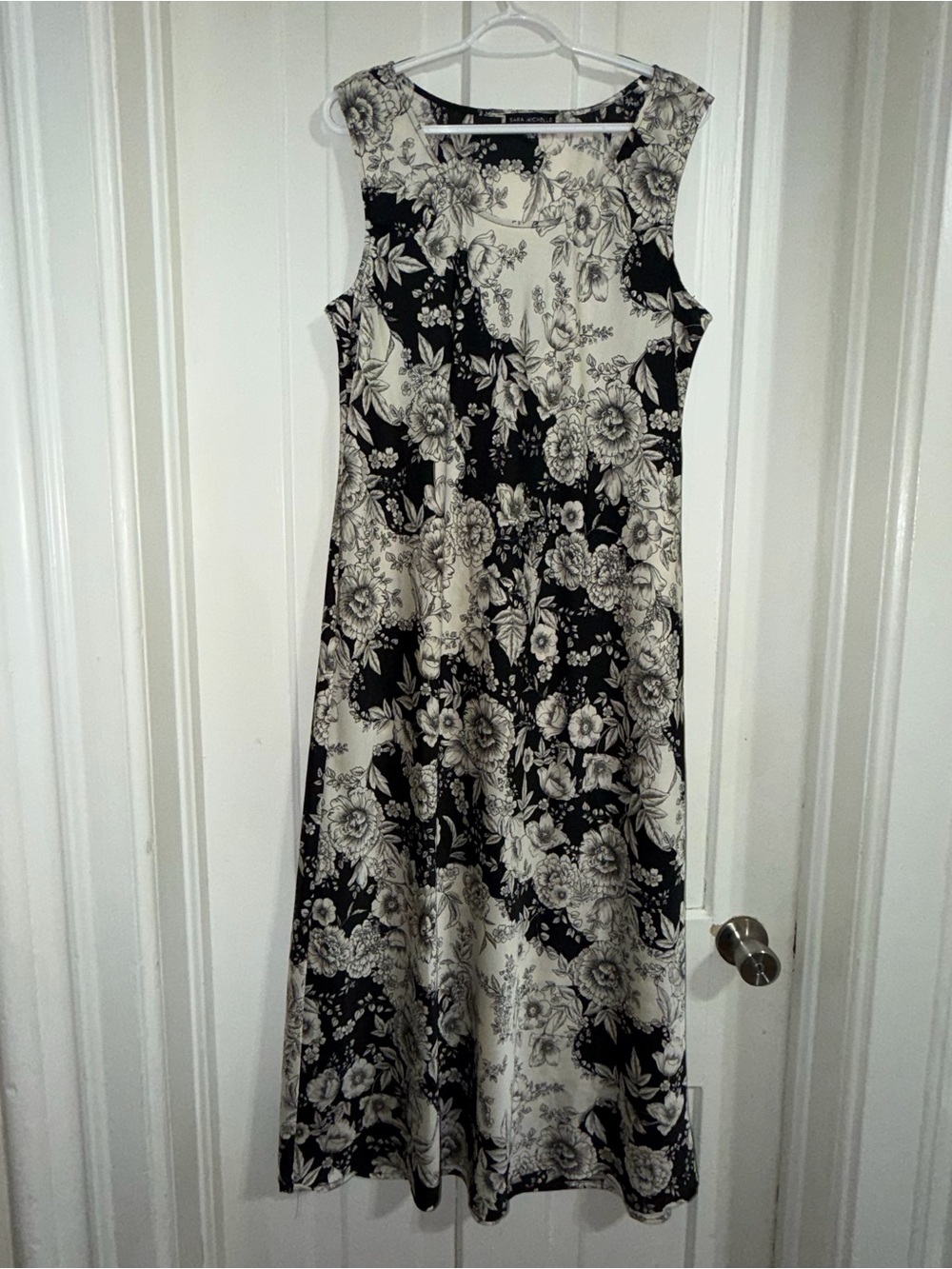 Women's XL dress Sleeveless Black & Cream‎ Floral A-Line Dress sun dress church
